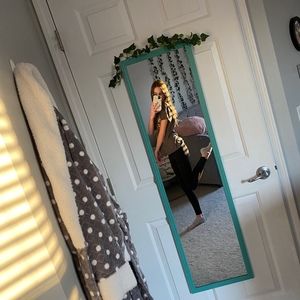 Meet your Posher, Alison